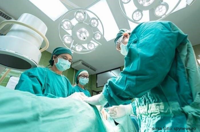 Mai multe organizaţii cer autorităților să anuleze decizia prin care au fost suspendate internările și intervențiile chirurgicale