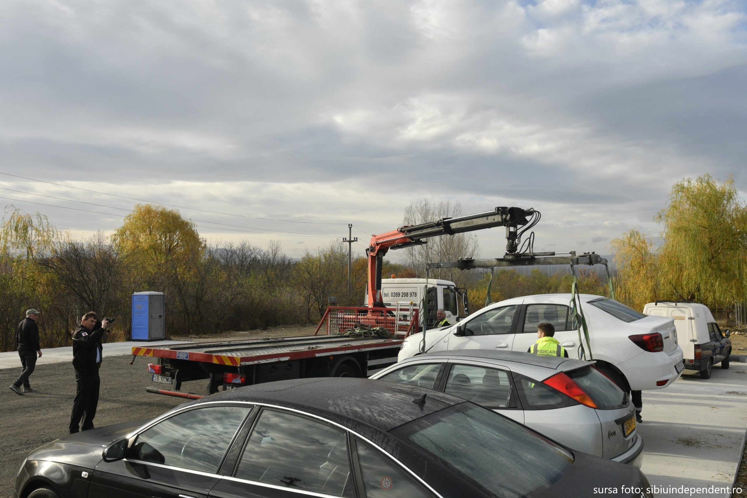Municipalitatea a pregătit un regulament pentru ridicarea autovehiculelor parcate neregulamentar