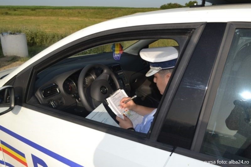 Reguli noi pentru românii care contestă amenzile contravenționale, inclusiv cele de circulație. Modificări aprobate de Parlament