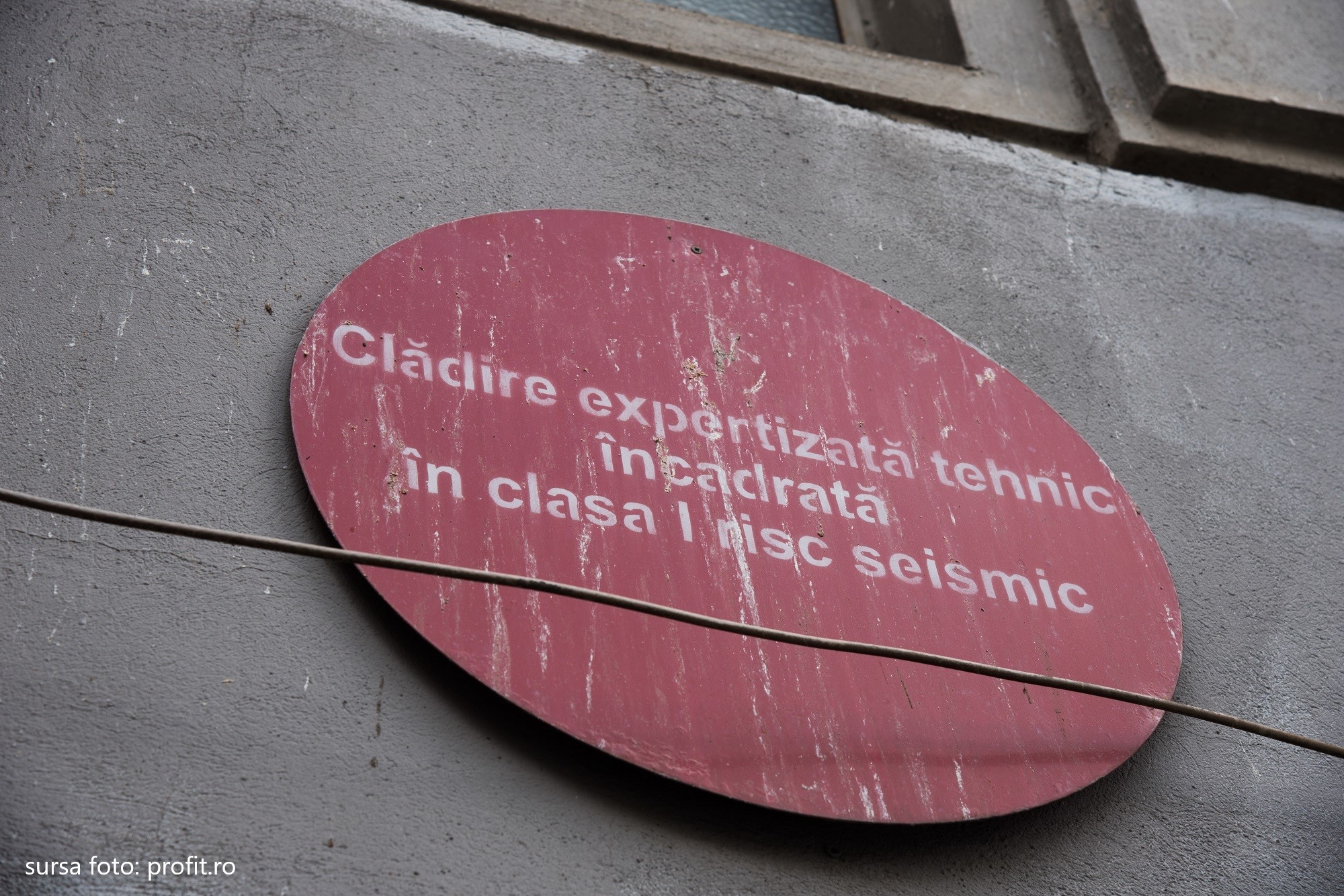 Proprietarii care dețin locuințe aflate în imobile din clasa I de risc seismic nu le vor mai putea închiria