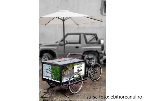 Oradea se va promova turistic prin vânzarea ambulantă cu tricicleta a unor cărți și broșuri
