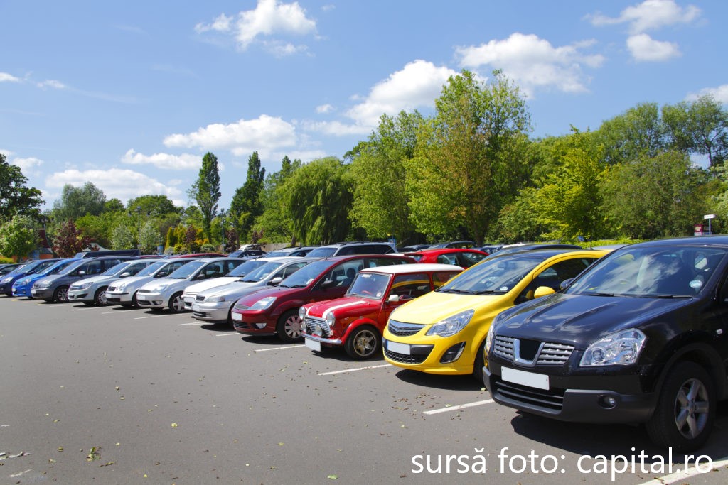 Maşinile mai vechi de 15 ani sunt vizate de autorități, pentru reducerea vârstei parcului auto