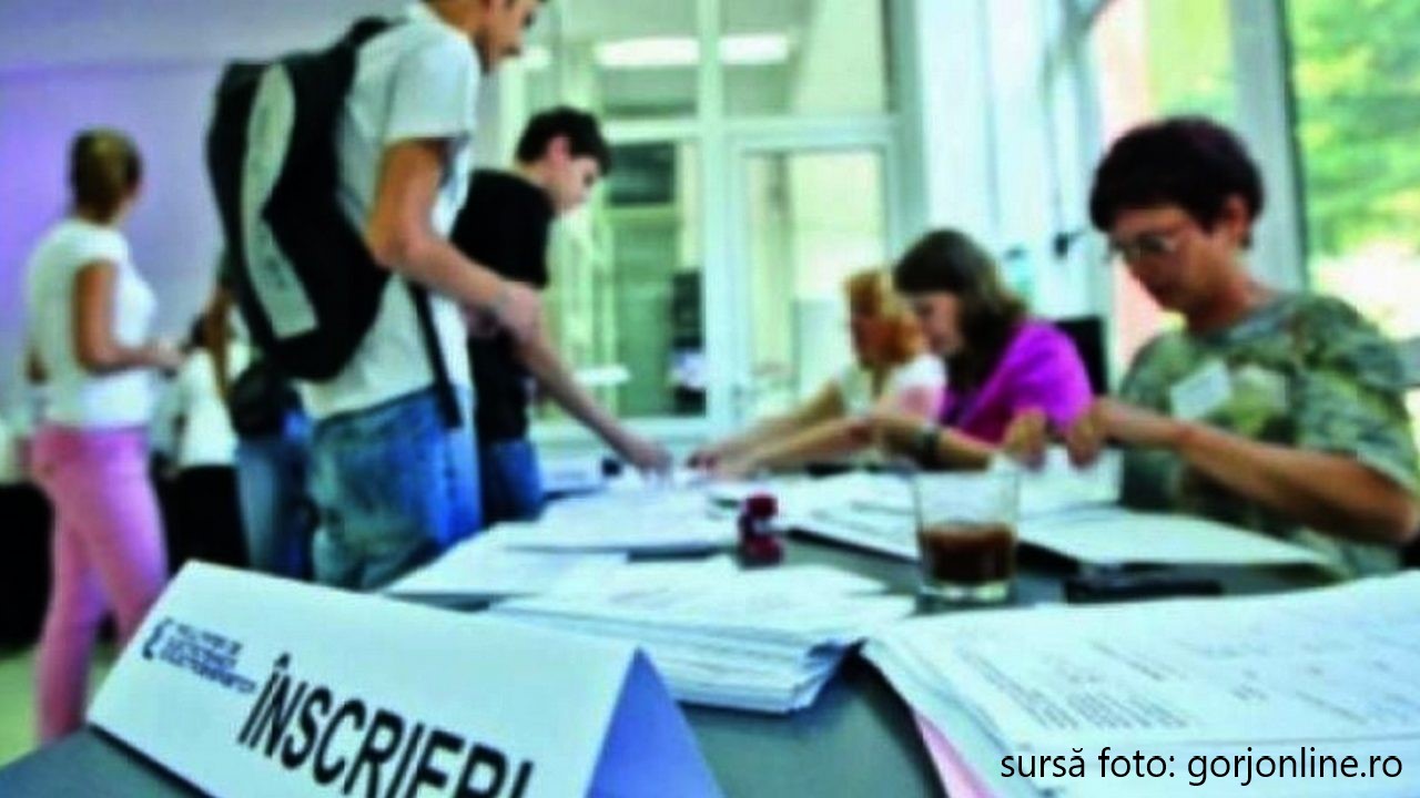 Au început înscrierile la liceu! Fișele pot fi completate de candidați până pe 22 iulie