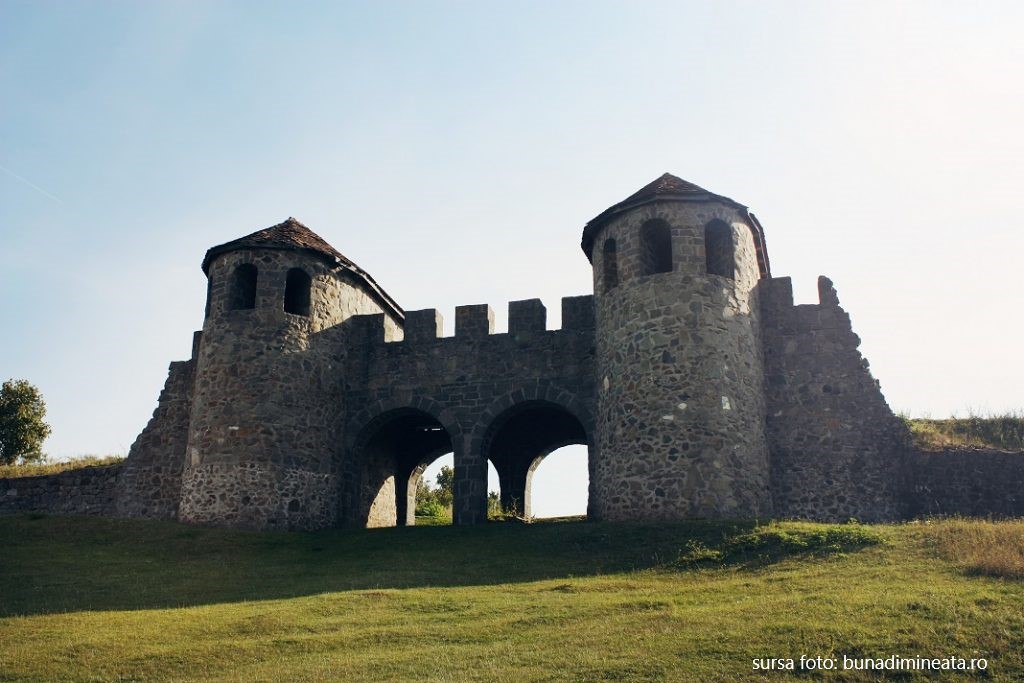 Bani de la Consiliul Județean pentru cinci parohii din Sălaj folosiți la monumente istorice