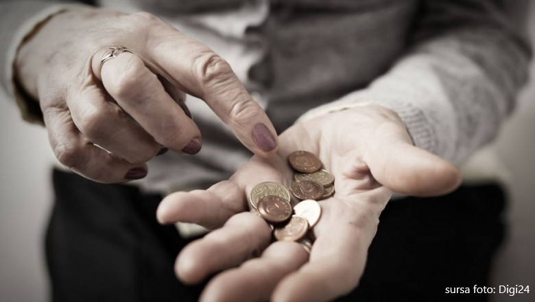 Angajatorii sunt obligați să-și informeze noii salariați sub 45 de ani cu privire la Pilonul II de pensii