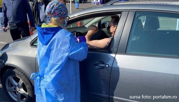 Sătmărenii se vor putea vaccina fără programare în noile centre de vaccinare non-stop de tip drive-thru